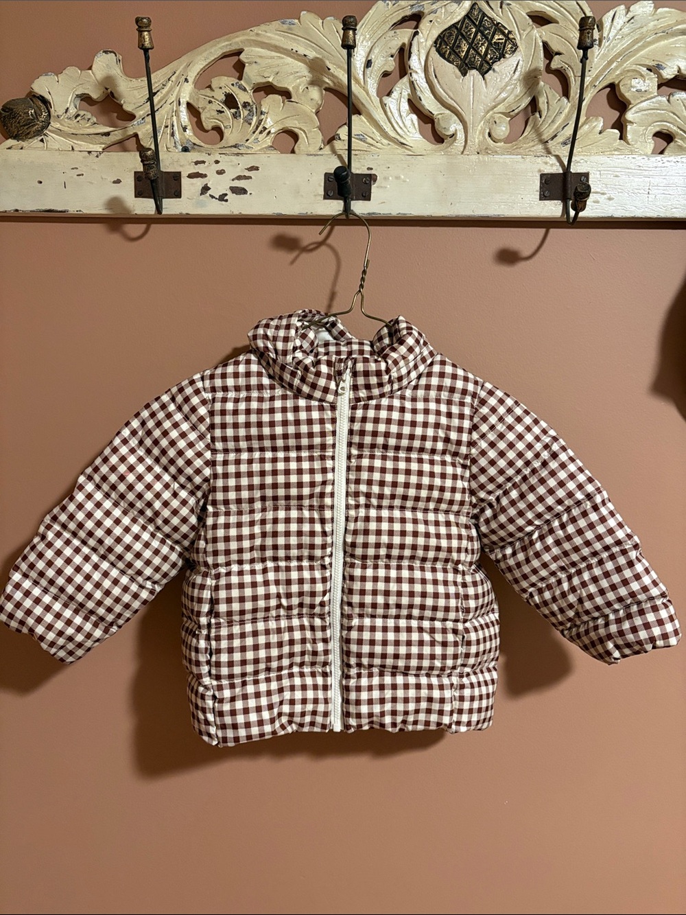 Gingham Puffer Jacket in Brown & White